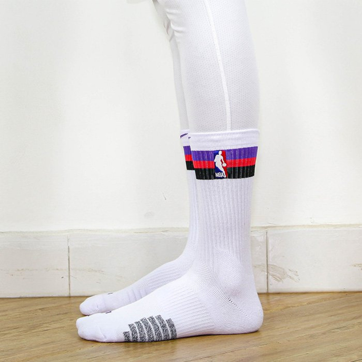 nba crew socks white