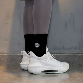 Stepback Quarter Socks